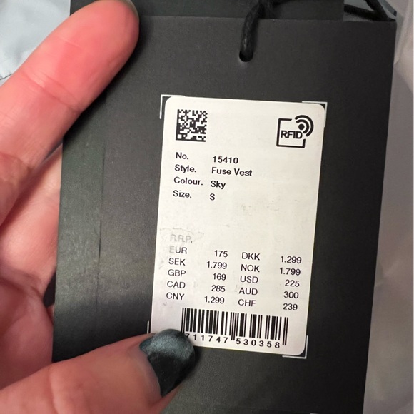 NWT Rains Padded Nylon Vest Sky Blue Small - Picture 13 of 14